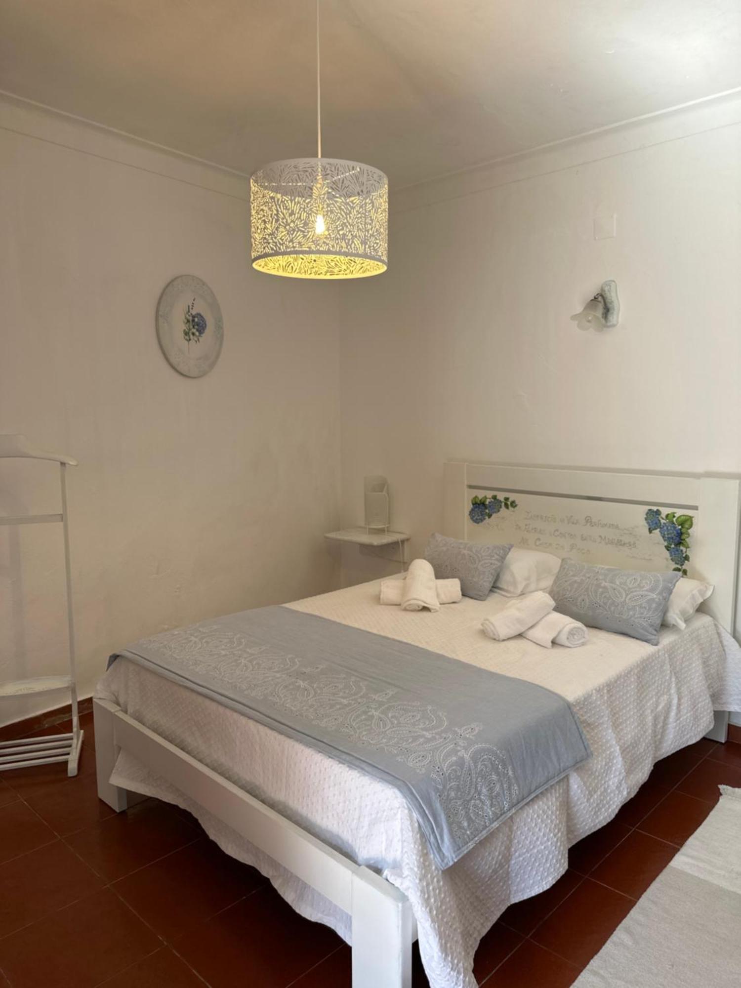 オビドス Casa Do Poco Bed & Breakfast エクステリア 写真