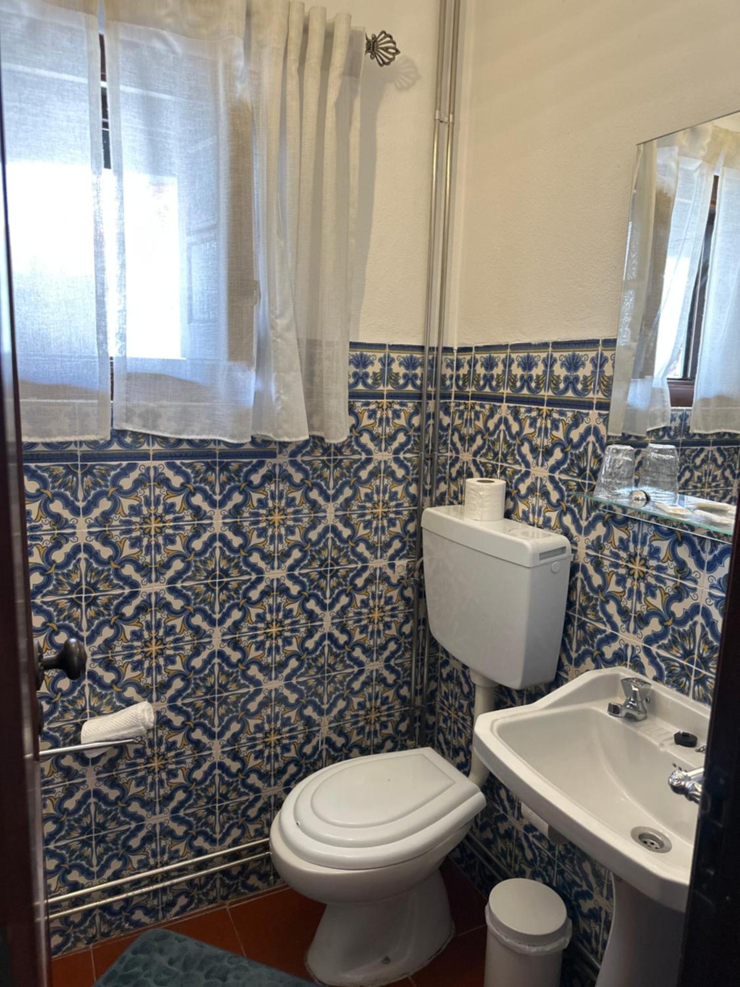 オビドス Casa Do Poco Bed & Breakfast エクステリア 写真
