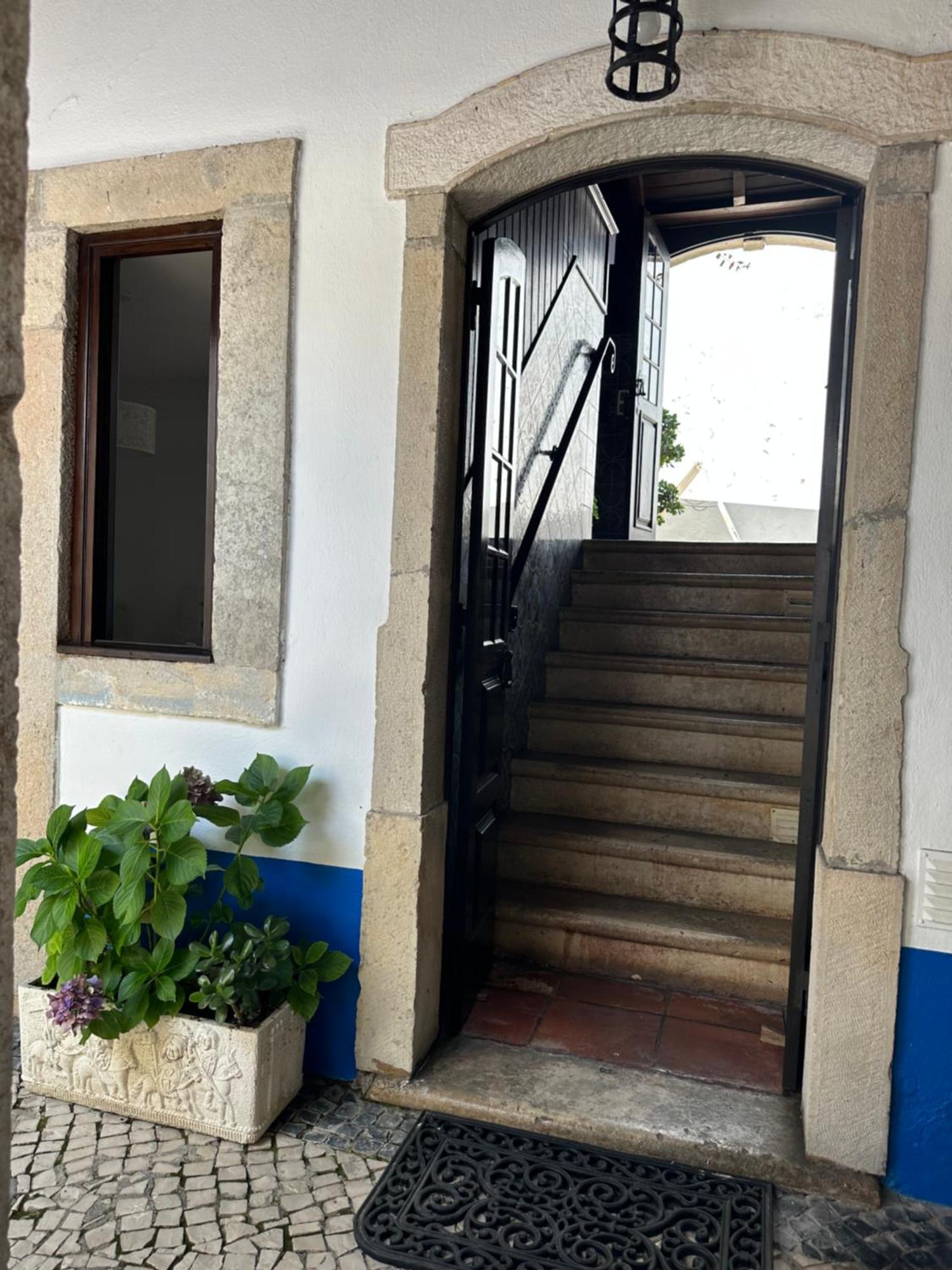 オビドス Casa Do Poco Bed & Breakfast エクステリア 写真