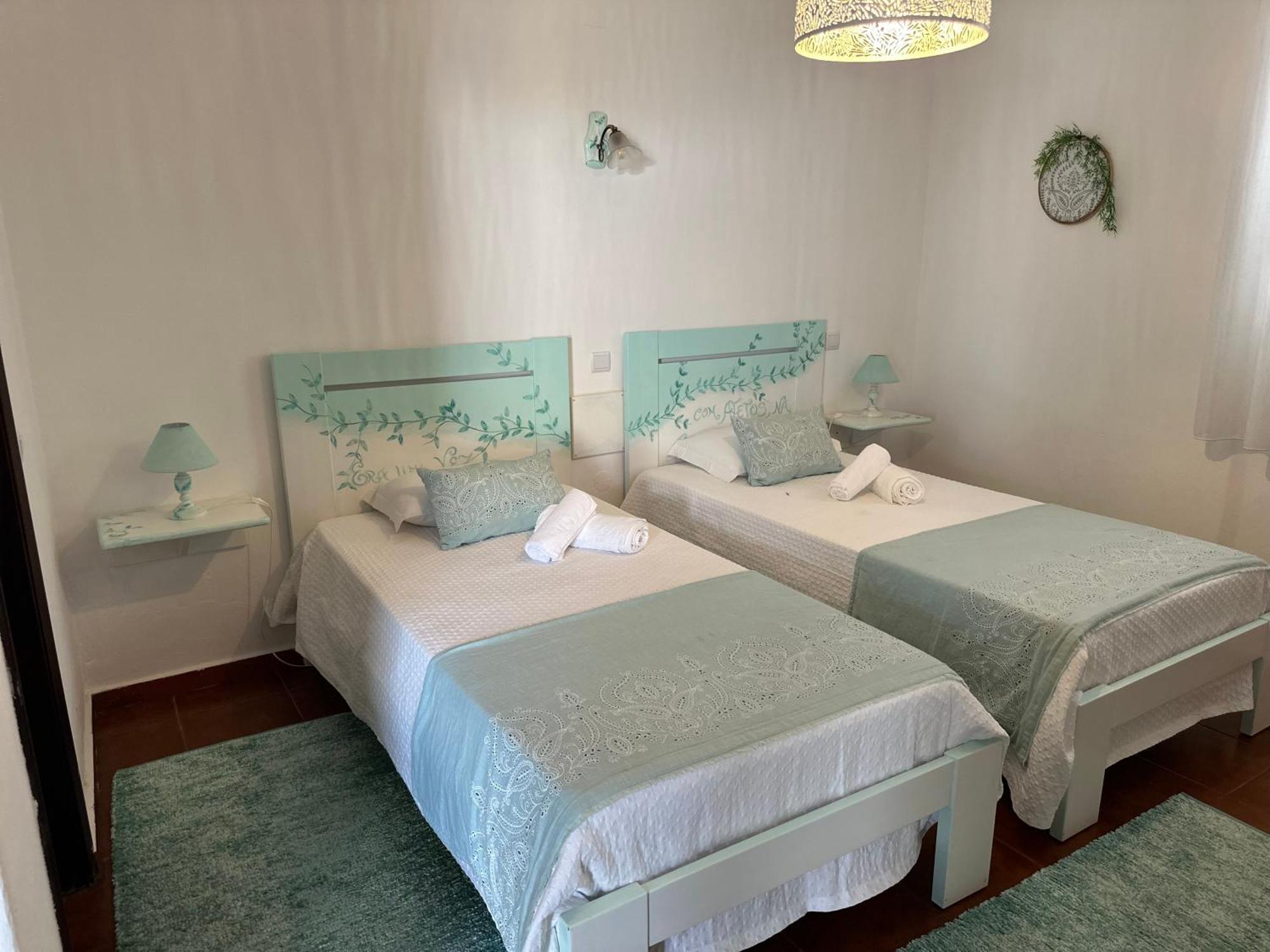 オビドス Casa Do Poco Bed & Breakfast エクステリア 写真