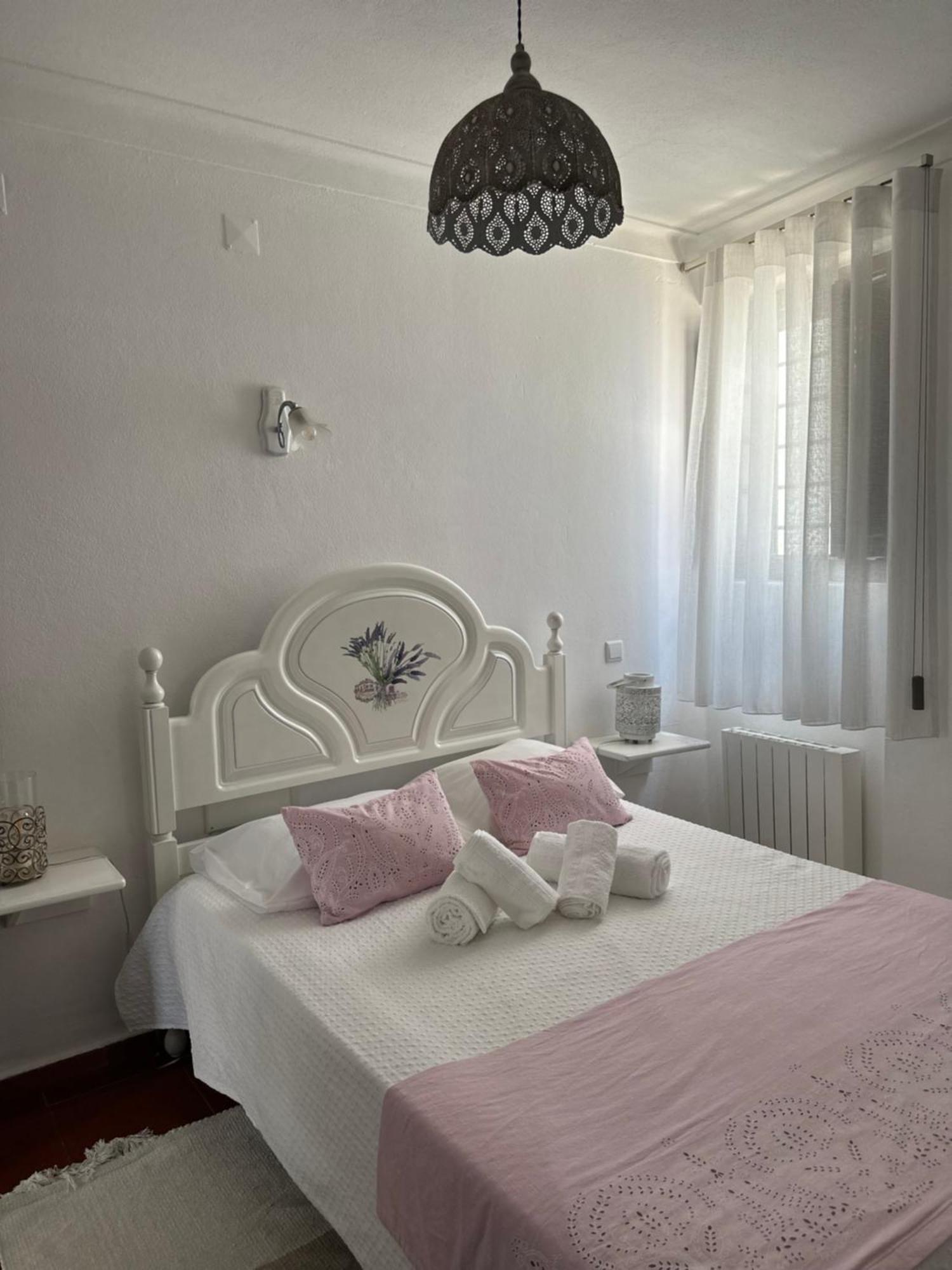 オビドス Casa Do Poco Bed & Breakfast エクステリア 写真
